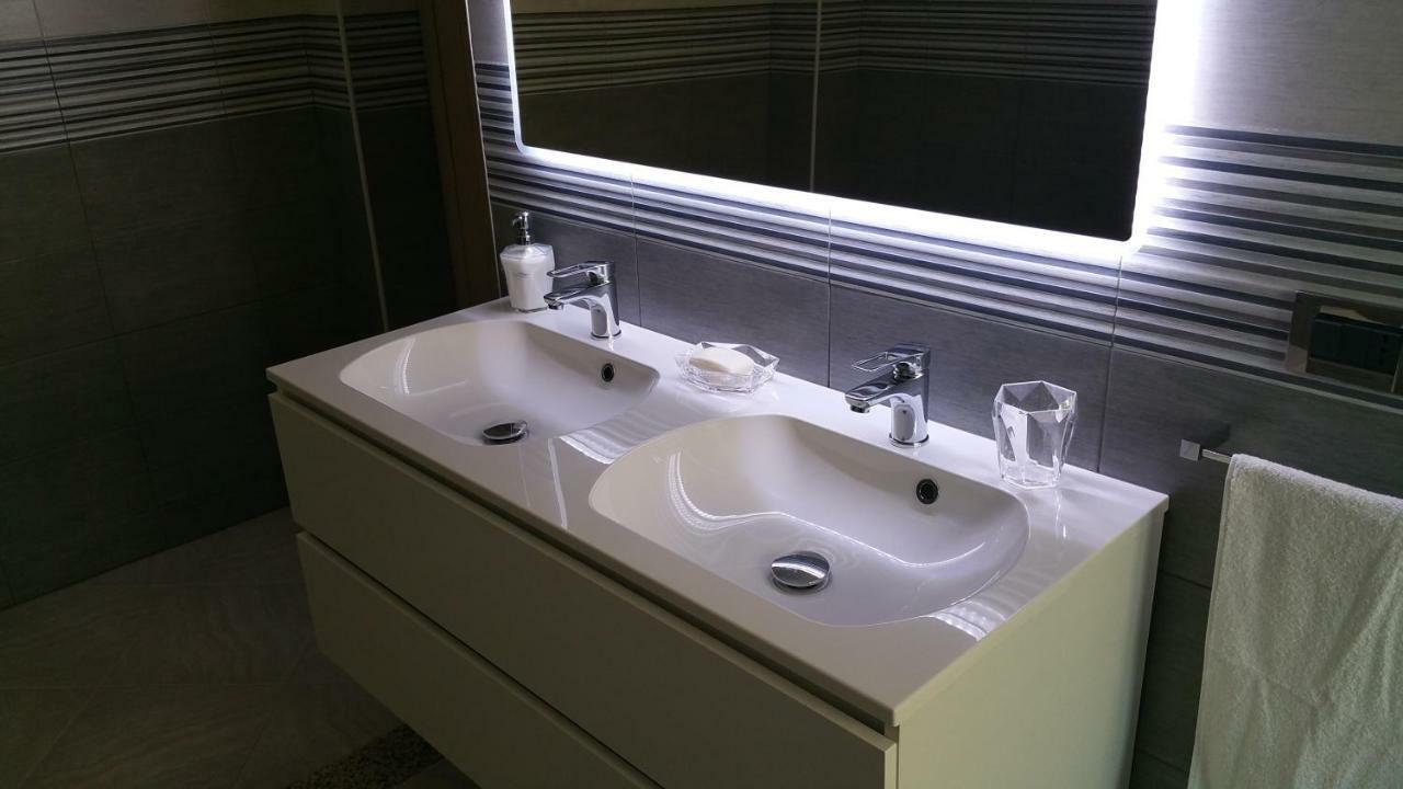 סירקוזה My Place מראה חיצוני תמונה